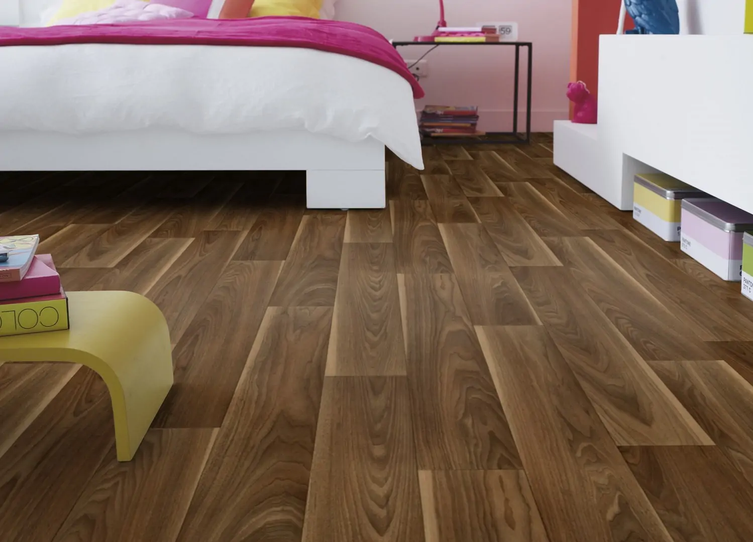 PVC podlaha Essentials (Iconik) 150 Hazelnut Brown